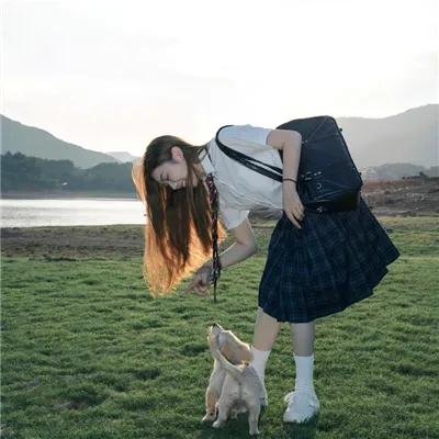 狼族之中